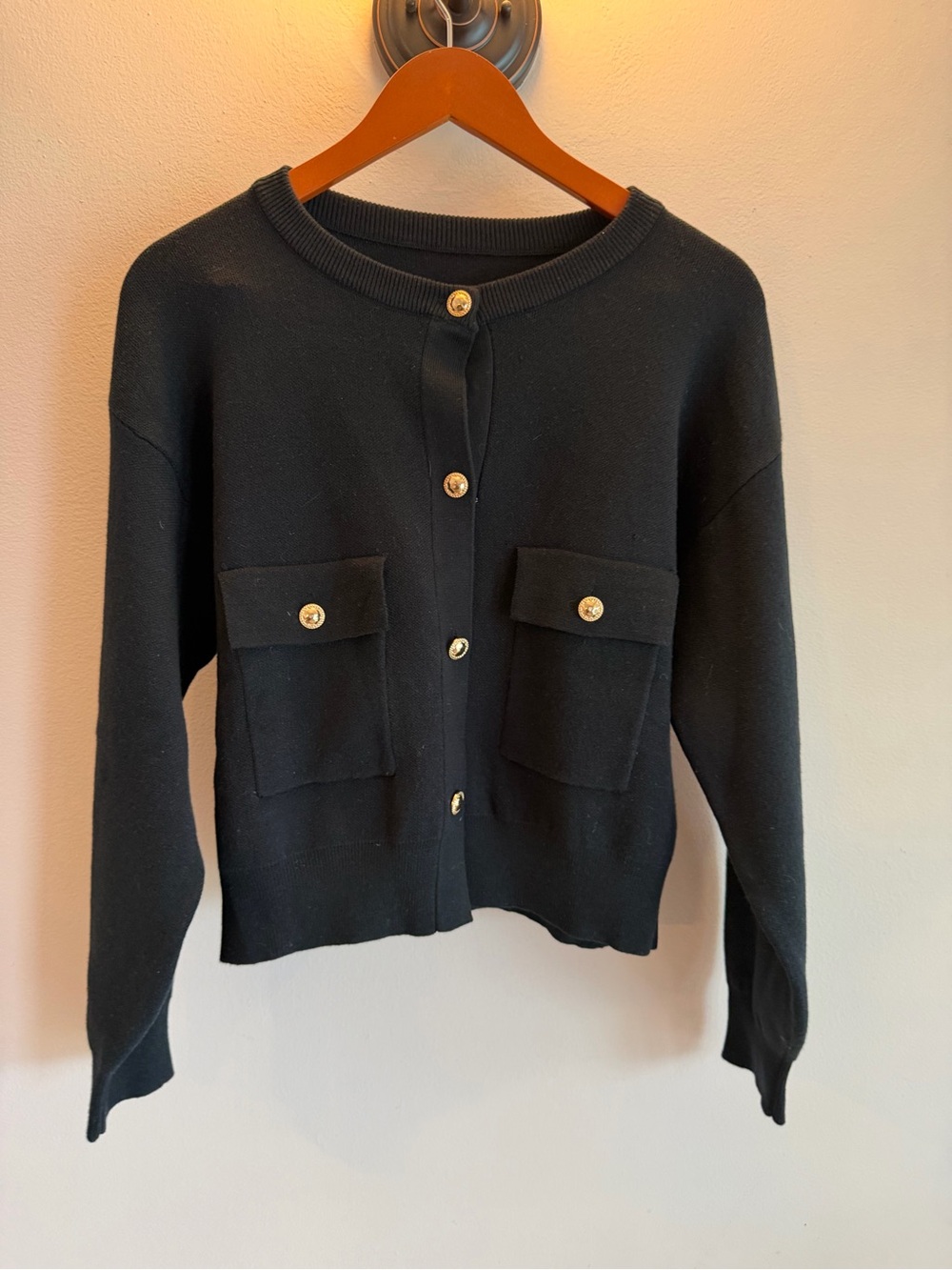 FRIFUL Women Black Knit Cardigan Gold Crest Button Front Flap Pockets Size M